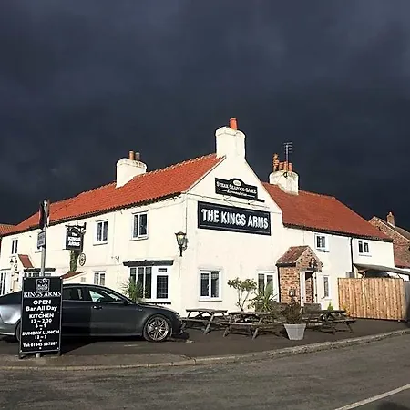 Kings Arms 4*